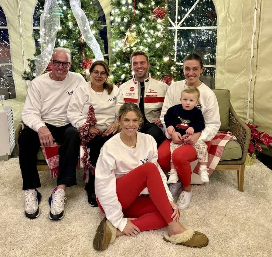 The Gussen family — Nunzia, Rob, Gabriella, Giovanni, and Gianna